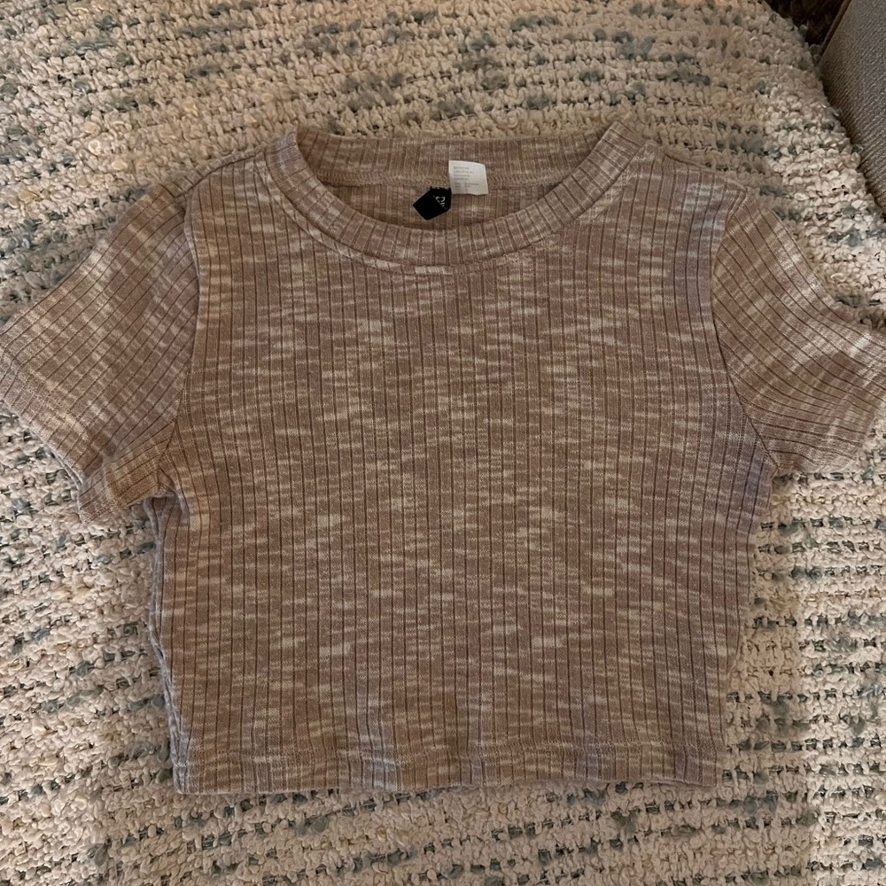 Forever 21 shirt